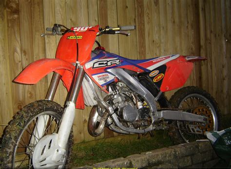 Hope you all are doing well, today here in this article, i am going to share with you honda crf125f complete guide including 2003 Honda CR125R - Moto.ZombDrive.COM