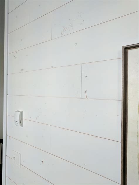 White Shiplap Walls Sustainable Lumber Company