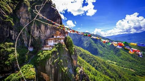 Bhutan S Paro Taktsang Or Tiger S Nest Monastery Attracts Pilgrims And