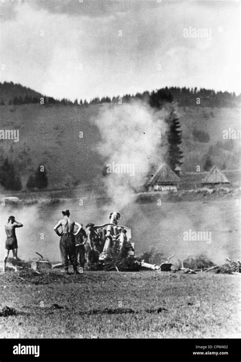 Deutsche Artillerie Feuer Auf Die Russischen Truppen 1944