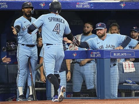 Blue Jays Share Unique Stories Of Clinching Playoff Berth On Off Day