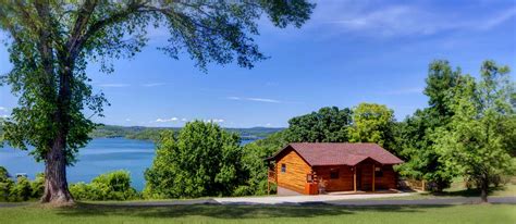 Deer cabin of deer lodge cabin rentals is a secluded ozark cedar log cabin jasper, ar situated in jasper, this cabin is 0.4 mi (0.7 km) from ozark national forest and within 25 mi (40 km) of buffalo national river and ponca elk education center. Mountain Cabin Rental by the Beaver Lake, Arkansas