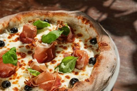 10 Best Italian Pizza Types The History Of Pizza Italy Best