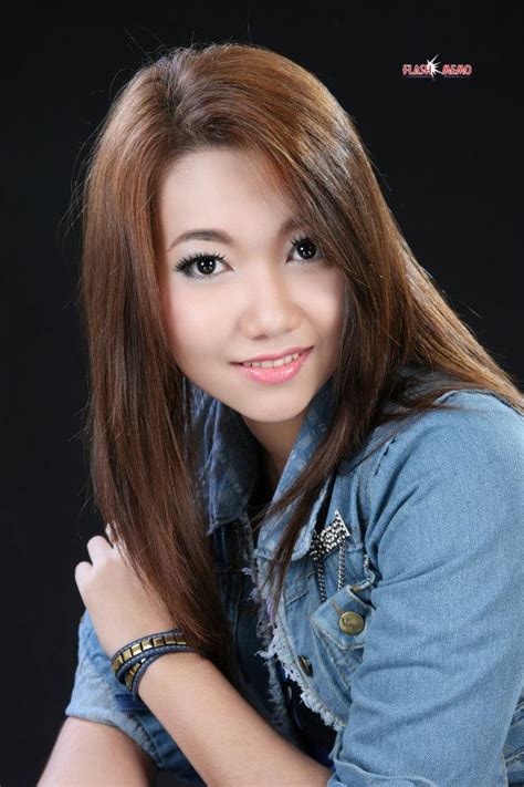 Myanmar New Face Model Khin La Pyae Zaw Welcome Friendsအခ်စ္သေကၤတ