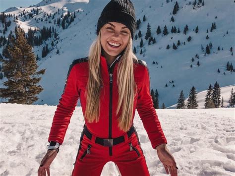 The beautiful blonde was on vacation with her family in austria before suffering the sudden attack in february, said family members. Miss Teen Universe Lotte van der Zee dead at 20 | Gold ...