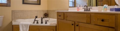 Where are some Branson cabins with hot tubs? - Branson ...