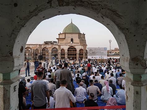Muslime Weltweit Feiern Opferfest Besonderer Tag F R Mossul Im Irak
