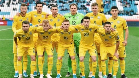 Это самое крупное поражение команды. Сборная Украины впервые в истории вышла в плей-офф Евро ...