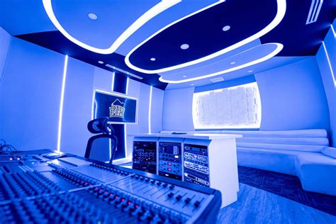 Top 5 Recording Studios in Miami, Florida | Mr Mix & Master