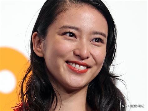 Just let u guys know, this is not official fans page for emi takei.also support this fb page. 武井咲がインスタで見せるオフショットに「もったいない ...