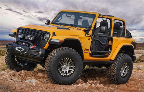 ジープが自ら7つのカスタムモデルを公開スピード系レトロ系Gクラス風も Easter jeep safari Jeep