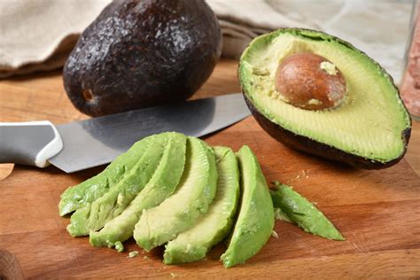 Why You Should Eat Half An Avocado A Day Natruly Blog