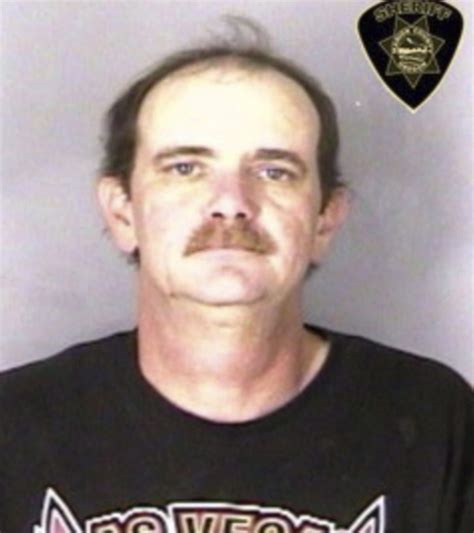 California Cops Hunt Paroled Sex Offender From Oregon After Rv Chase