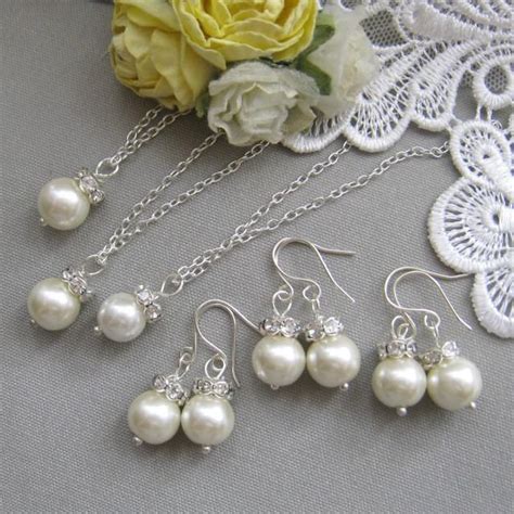 Set Of Rhinestone Pearl Necklace And Earing Set Bridesmaids Necklace