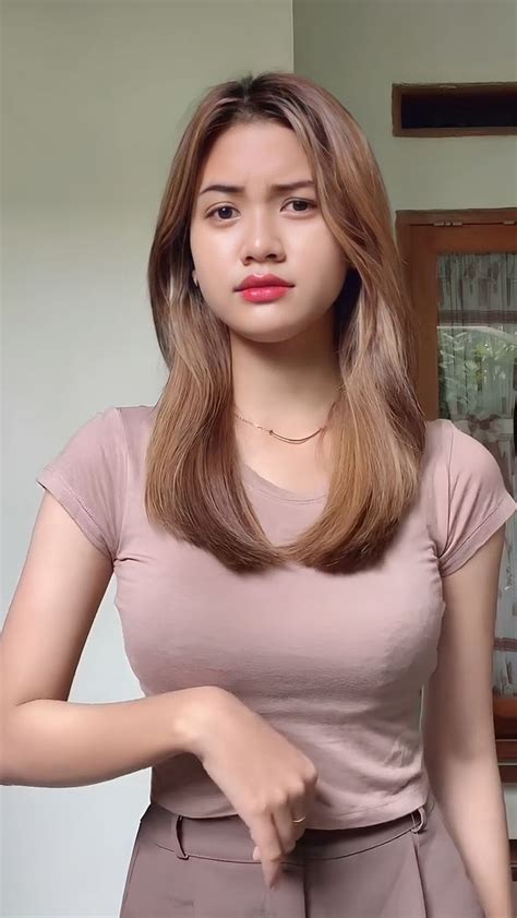 Pin Oleh Aria Di Bulat Gadis Cantik Asia Wanita Cantik Wanita