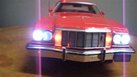 Starsky And Hutch Ford Gran Torino Diecast Car 118 Scale With