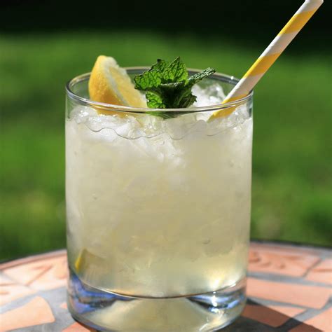12 Spiked Lemonade Recipes For Summer Sipping In 2020 Vodka Lemonade Spiked Lemonade Recipe