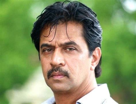 Arjun Sarja (Actor) Height, Weight, Age, Wife, Biography & More ...