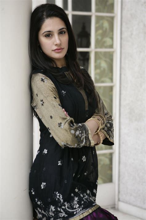 Hot Bollywood Actress Nargis Fakhri