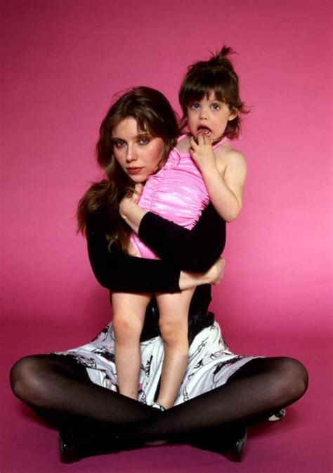 Adorable Photos Of Bebe Buell And Her Daughter Liv Tyler In 1980