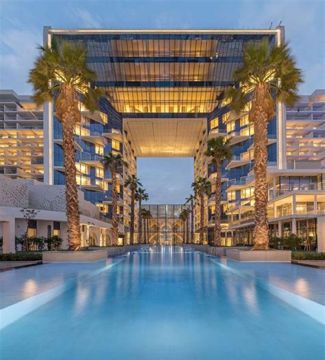 Viceroy Palm Jumeirah Hotel Dubai Uae Manital Handles