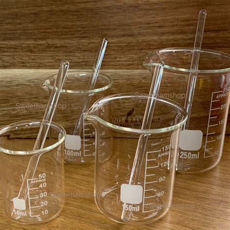 Borosilicate Glass Beaker With Free 15cm Glass Stirrer 10ml 25ml 50ml