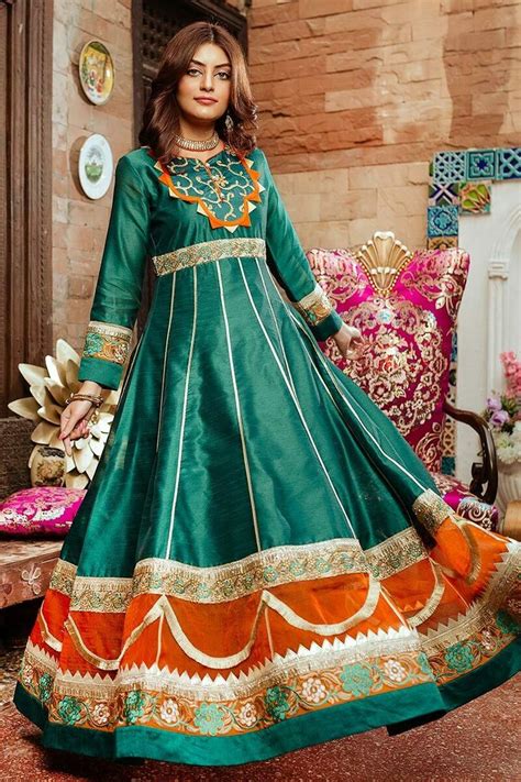The fashion stylist says that now hijab international purpose has joined mainstream fashion. Latest Party Wear Maxi Dresses & Frocks Collection 2021 ...