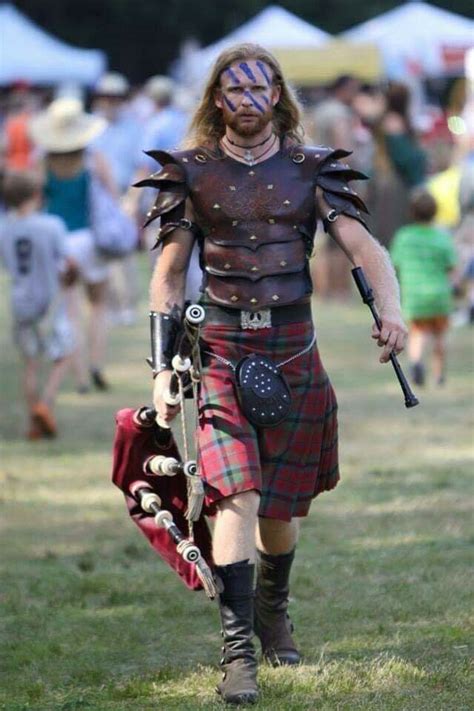 Pin By Linda Gaddy On Men In Kilts Scottish Clothing Kilt Outfits
