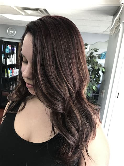 Brown Red Medium Color With Piecey Hilights Beautiful Blended Look