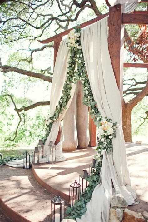 20 Creative Greenery Wedding Arches With Garland Hi Miss Puff