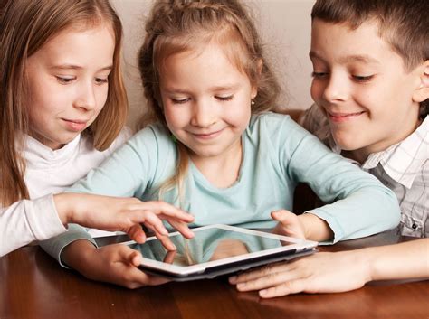Jeux Sur Tablette Pour Enfants Ludiques Ou éducatifs Protégez Vousca