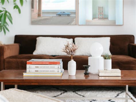 Make your living room sing by ditching the traditional coffee table with any of these practical coffee table alternatives. Living Room Without A Coffee Table : Https Encrypted Tbn0 Gstatic Com Images Q Tbn ...