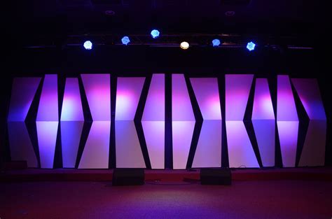 Elegant Idea For Stage Backdrop Made From Coroplast Stage Lighting