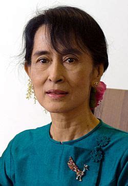 Aung san suu kyi born in rangoon, third child in family. Aung San Suu Kyi - Wikipedia tiếng Việt