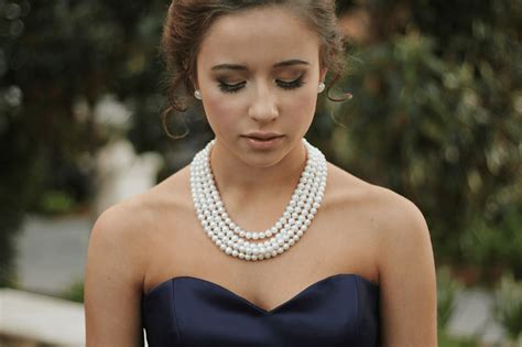 7 Reasons Why Girls Love Wearing Pearls Necklace · Chicmags