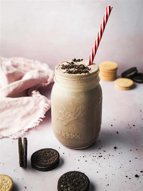 Oreo Smoothie For Big And Little Kids My Goodness Kitchen