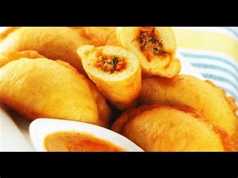 Lumpia basah isi sayur bisa disimpan pada suhu ruang selama lebih kurang 2 jam. Resep dan Cara Membuat Kue PANADA ISI IKAN TENGGIRI Paling Enak - YouTube