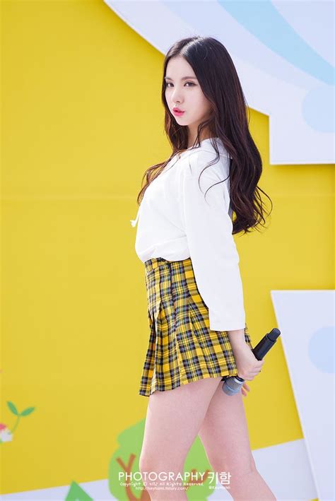 top 10 sexiest outfits of gfriend s eunha koreaboo school girl skirt i love music perfect