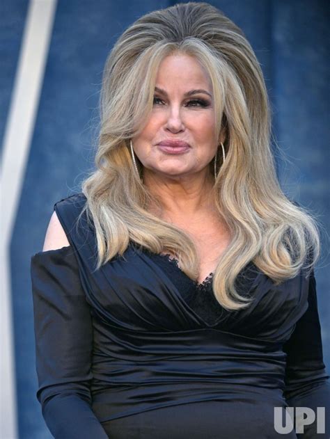 Photo Jennifer Coolidge Attends The Vanity Fair Oscar Party In Beverly