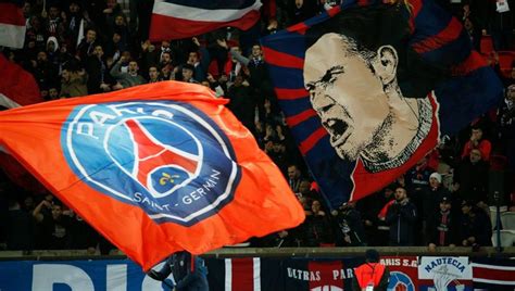 Pero el psg también ha decidido ir a por ramos, especialmente leonardo y pochettino , porque consideran que puede aportar al equipo en el plano deportivo pero también. VÍDEO | Jugadores del PSG se reunieron con los ultras ...