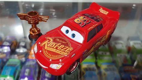 Hot Sales Of Goods Disney Pixar Cars 3 LIGHTNING MCQUEEN WITH PISTON