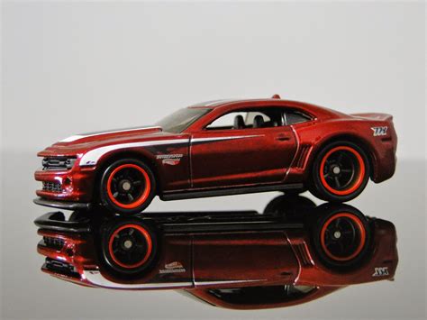 My name is julian and this is my blog for those who love hot wheels! Hotwheels Day: 2013 Hot Wheels Chevy Camaro Special ...