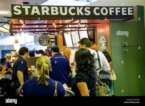Miami Florida International Airport MIA,cafe,Starbucks Coffee,barista