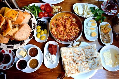 Turkey 10 Things You Must Eat In Istanbul • The Cutlery Chronicles