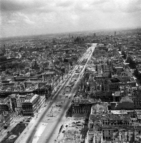 Post War Berlin 30 Pics