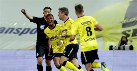 Blijf op de hoogte van dé club van nl. De Graafschap heeft lijfsbehoud niet meer in eigen hand na ...