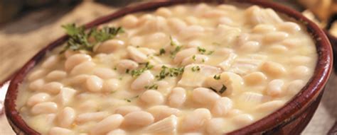 Northern white beans are perfect for a baked beans dish, but also delicious served other ways. Classic White Chicken Chili Recipe | BUSH'S® Beans