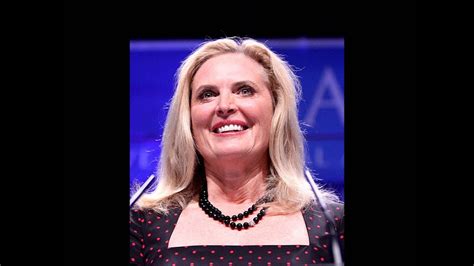 savage criticizes ann romney for trying to be too prominent lack of graciousness to clint