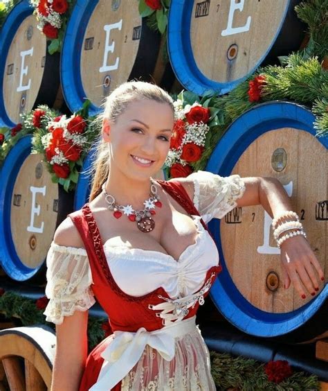 Oktoberfest Woman Beer Girl Octoberfest Girls