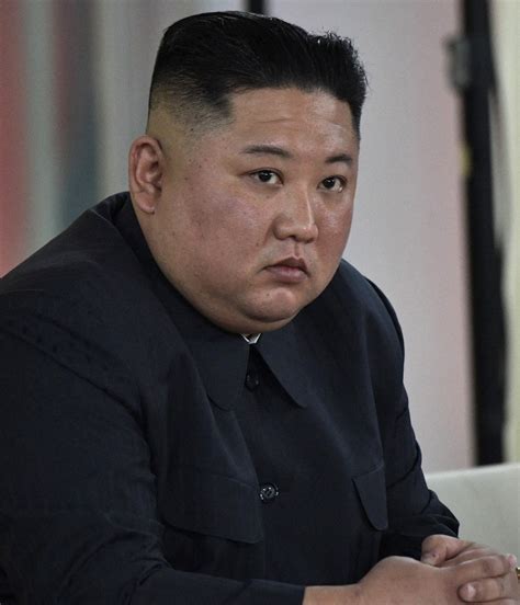 Born 8 january 1982, 1983, or 1984) is a north korean politician serving as supreme leader of north korea since 2011 and the leader of the workers' party of korea since 2012. Kim Jong-un : le dictateur nord-coréen annoncé très proche ...